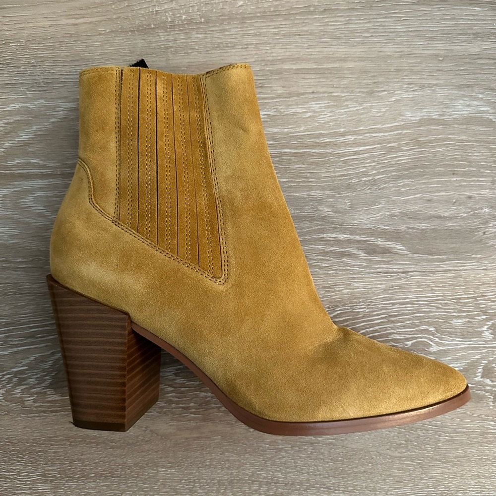 Rag & Bone Chelsea boot, size 10